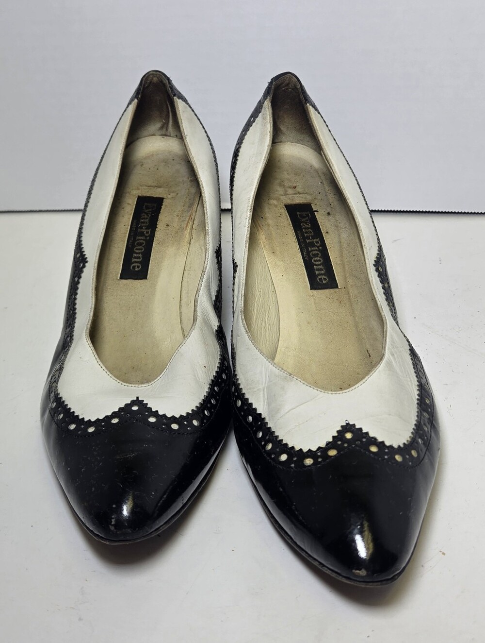 Evan Picone Black and White Leather Brogue Pumps